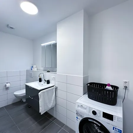Suite4Me - Balkon I Kueche I Waschmaschine I Mainz-Kostheim Wiesbaden Esterno foto